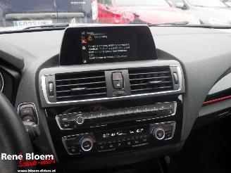 BMW 1-serie 118i Sport Automaat 5drs 136pk picture 18