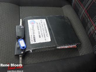 Volkswagen Transporter 2.0 TDi DSG 150pk L2H1 picture 17