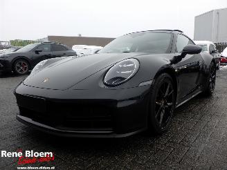 Unfallwagen Porsche 911 992.2 Carrera 423pk Full Option 2024/12