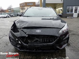 Ford Focus 1.0 EcoBoost Hybrid ST-Line X Business picture 3