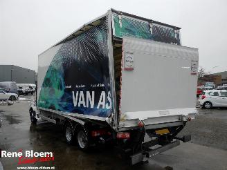 Volkswagen Crafter 2.0 TDI BE-Combi 163pk Aut picture 5