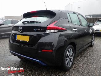 Damaged car Nissan Leaf Acenta 40kwh Aut Carplay 2021/3