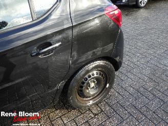 Opel Corsa 1.4 Favourite picture 9