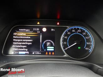 Nissan Leaf Tekna 40kWh Navi Achteruitrijdcamera picture 11