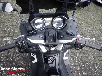 Yamaha  T-Max 530 DX picture 9