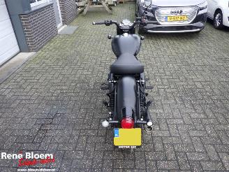 Royal Enfield  Classic 350 picture 5