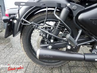 Royal Enfield  Classic 350 picture 16