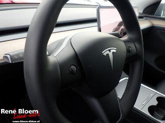 Tesla Model Y RWD 58kWh 238pk picture 19