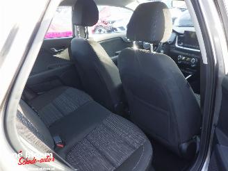 Kia Stonic 1.0 T-GDI MHEV Dynamicline picture 8