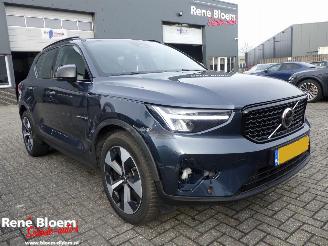 Volvo XC40 2.0 B4 Plus Dark 197pk picture 2