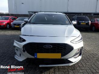 Ford Focus 1.0 EcoBoost Hybrid St-Line picture 6