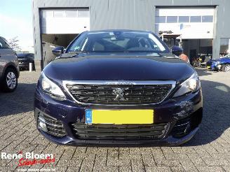 Peugeot 308 SW 1.6 BlueHDI Blue Lease Executive picture 3