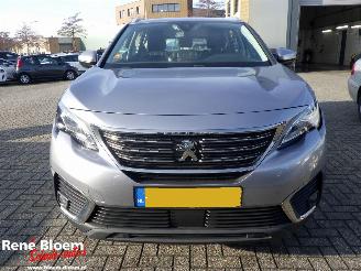 Peugeot 5008 1.2 PureTech Blue Lease Executive Automaat 7-persoons picture 3