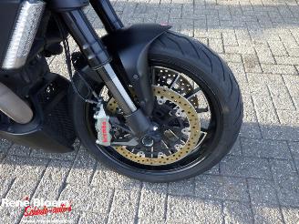 Ducati Diavel 1200 AMG picture 9
