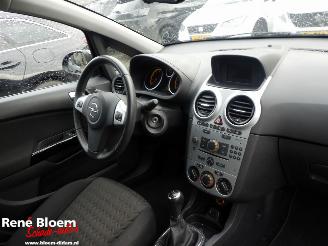 Opel Corsa 1.4-16V Design Edition picture 12