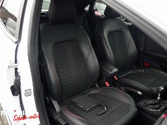 Ford Puma 1.0 EcoBoost Hybrid ST-LineX picture 13