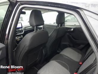 Ford Puma 1.0 Ecoboost  Hybrid Titanium X First Edition picture 13