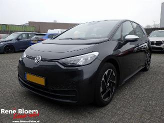 Schadeauto Volkswagen ID.3 First Edition 5drs Navi 2020/8