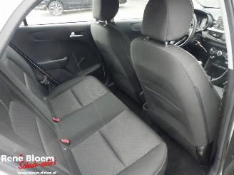 Kia Picanto 1.0 DPI Comfortline Airco 5drs picture 10