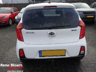 Kia Picanto 1.0 CVVT Comfort PlusLine Navigator picture 6
