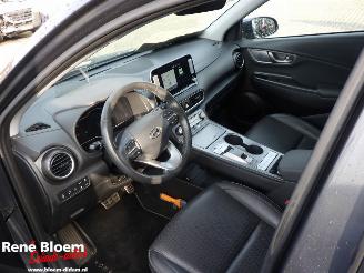 Hyundai Kona EV Premium 64kwh 204pk Aut picture 14