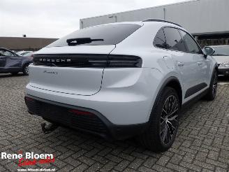 Schadeauto Porsche Macan 4S 100kWh 448pk Full Option 2025/7