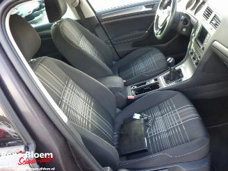 Volkswagen Golf 1.4 TSI Business 5drs Navi picture 8