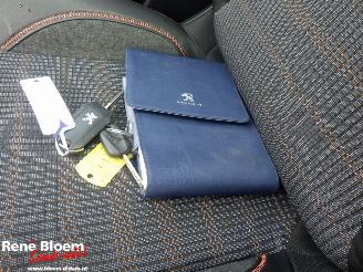 Peugeot 208 1.2 Puretech Roland Garros 110pk picture 20