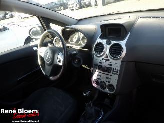 Opel Corsa 1.4-16V 5drs Airco picture 11