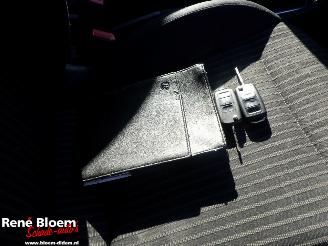 Volkswagen Polo 1.4 16V Highline 5drs Airco picture 13