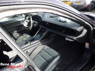 Porsche Taycan Cross Turismo 4 381pk 93kWh picture 11