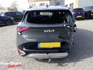 Kia Sportage 1.6 T-GDI Plug-in-Hybrid AWD picture 3
