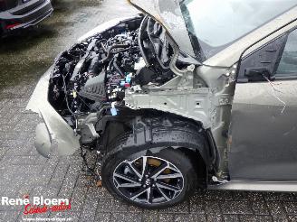 Toyota Yaris 1.5 Hybrid Dynamic Automaat 5drs picture 10