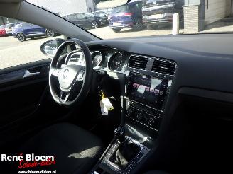 Volkswagen Golf 1.0 TSI Comfortline 5drs Navi picture 10