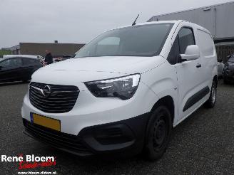 damaged commercial vehicles Opel Combo 1.5D L1H1 Edition 102pk Navi 2021/11