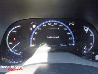 Toyota Yaris Cross 1.5 Hybrid Dynamic picture 14