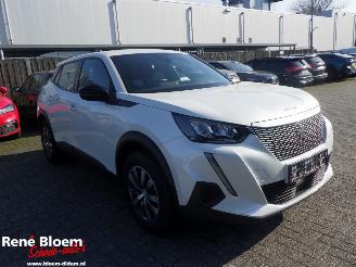 Peugeot e-2008 EV Active Pack 50kWh picture 5