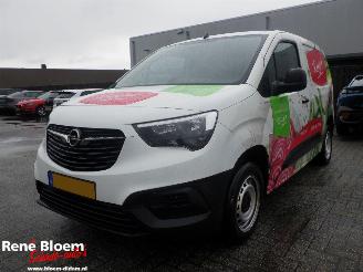Schade bestelwagen Opel Combo 1.5D L1H1 Edition 102pk 2022/3