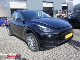 Tesla Model Y RWD 58kWh 351pk Automaat Navi picture 2