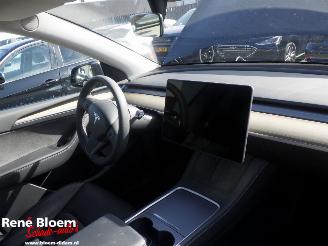 Tesla Model Y RWD 58kWh 351pk Automaat Navi picture 13