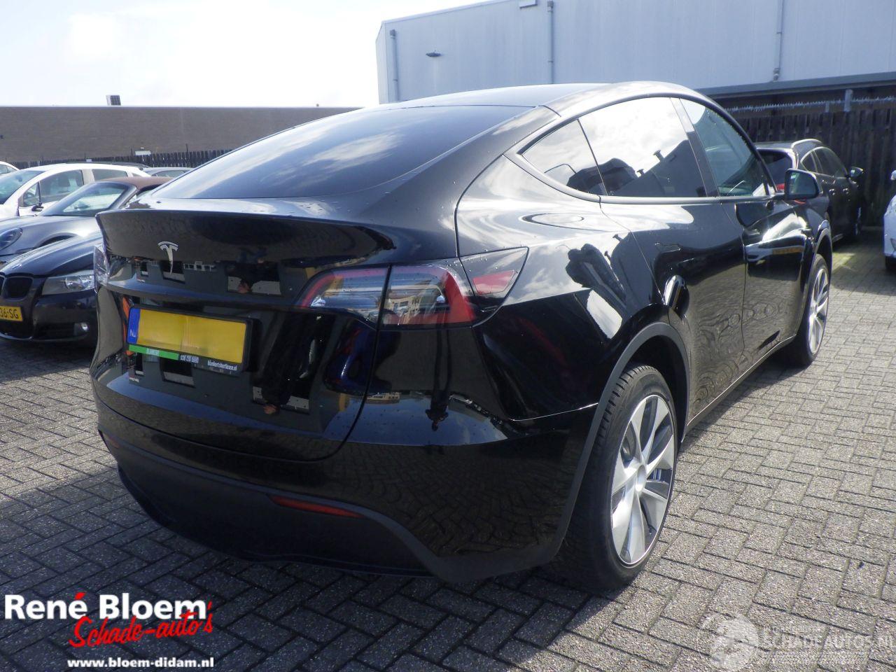 Tesla Model Y RWD 58kWh 351pk Automaat Navi