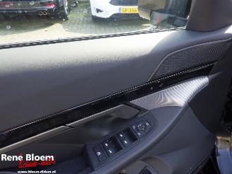 BMW 5-serie 530e Touring picture 11