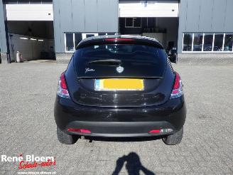 Lancia Ypsilon 0.9 Twinair Gold picture 3