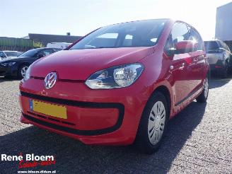 Schadeauto Volkswagen Up! 1.0 Move up! Bluemotion 2015/8