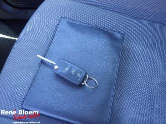 Volkswagen Up! 1.0 Move up! Bluemotion picture 19