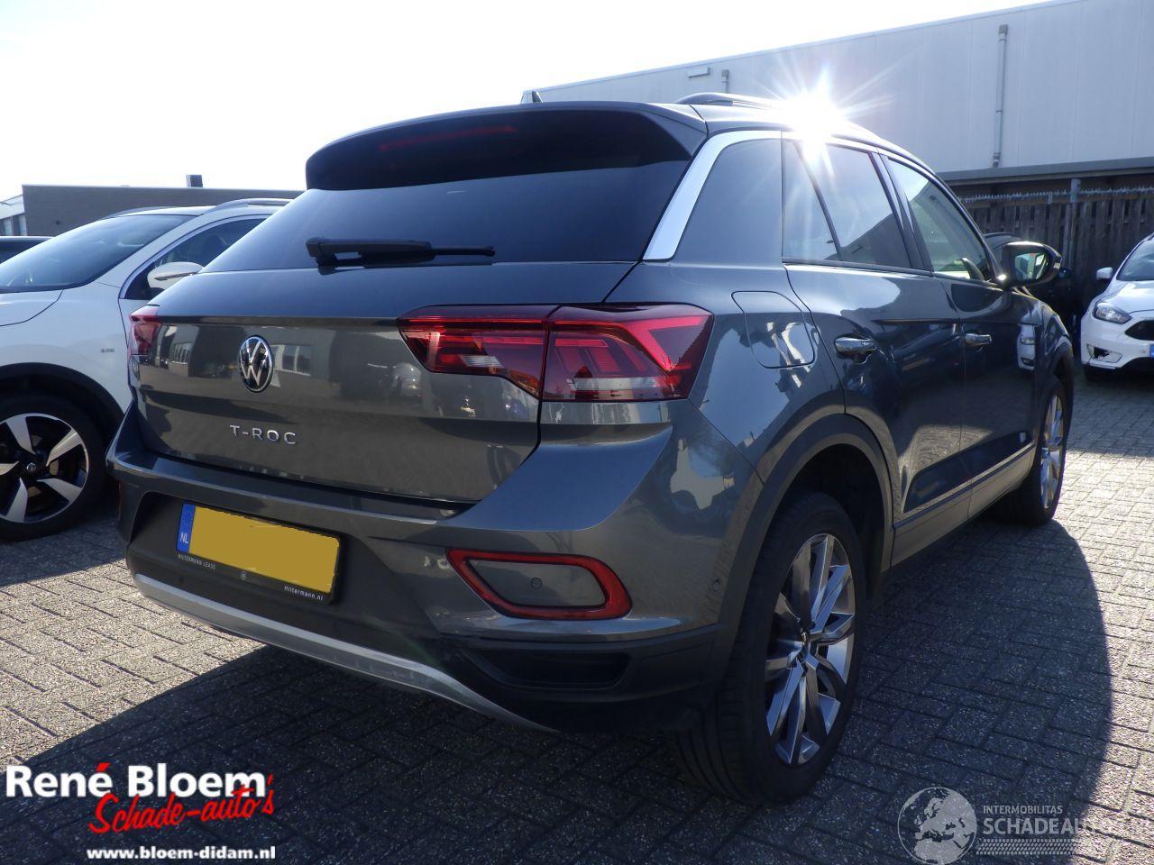 Volkswagen T-Roc 1.0 TSI Life Business 110 pk
