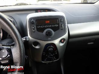 Peugeot 108 1.0 e-VTi Active Airco 5drs picture 14