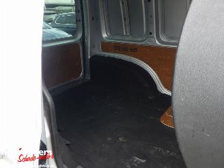 Volkswagen Caddy 2.0 TDI L1H1 BMT Highline Navi picture 8