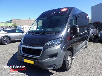 Vaurioauto  commercial vehicles Peugeot Boxer 2.0 Blue HDI Pro L2H1 2017/5