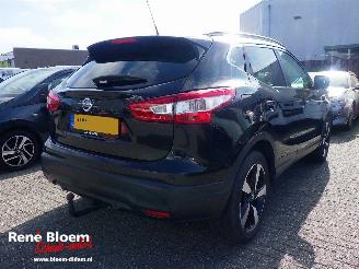 Unfallwagen Nissan Qashqai 1.2 n-Connecta Automaat Navi 2017/8